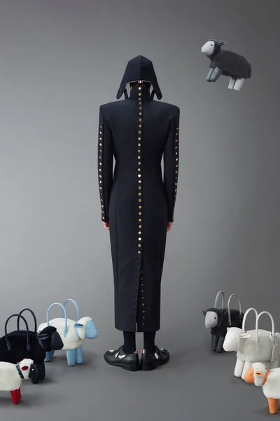 Look 25